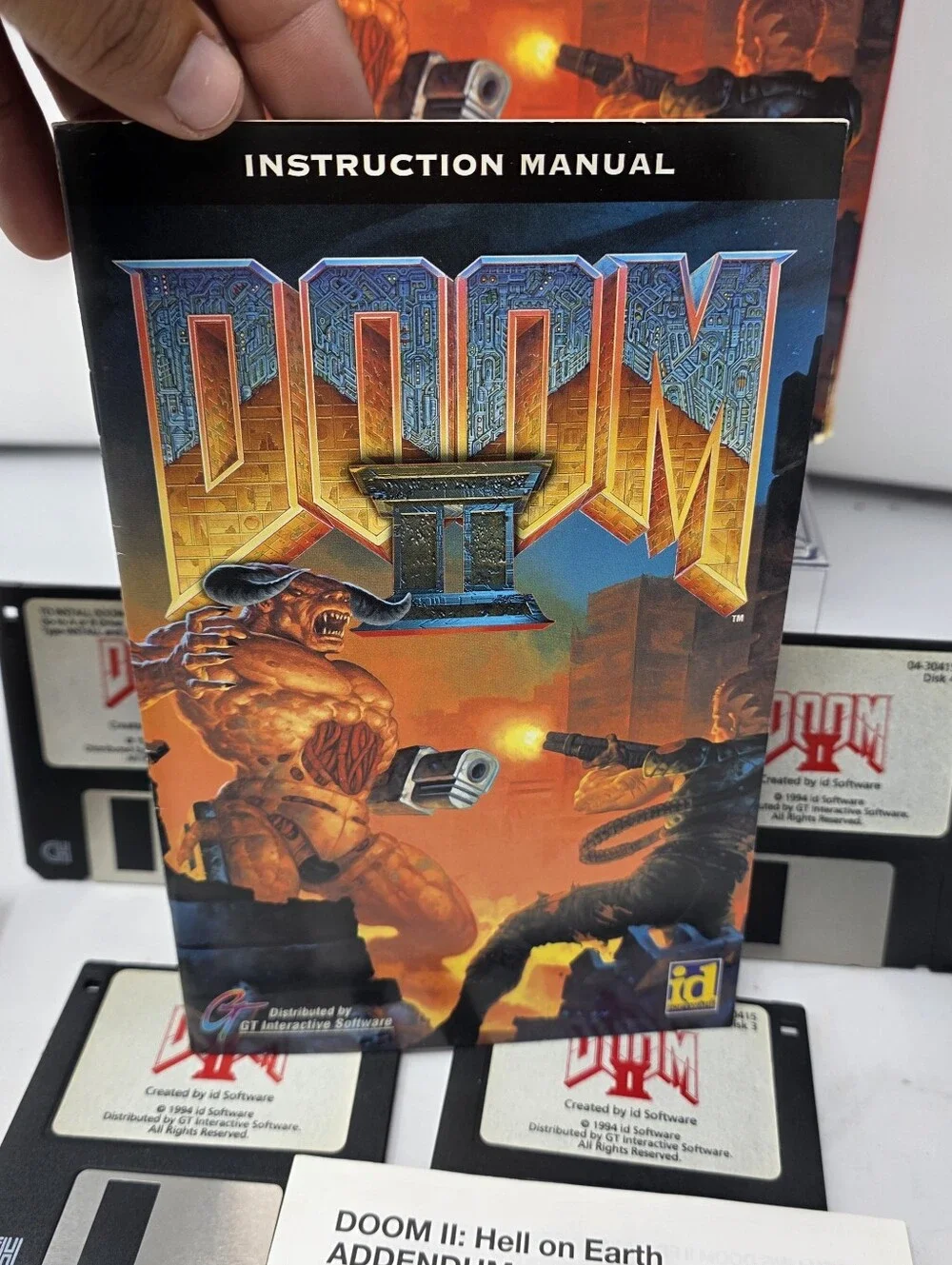 Doom II 2 Hell on Earth PC Big Box 1994 CIB 3.5 Floppy Disks Strategy Guide Vtg